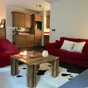 https://residence-le-paradis-chamonix.hotels-rhonealpes.com